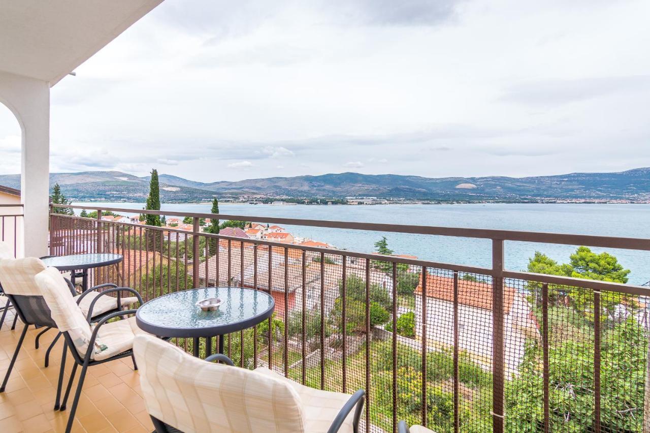 Cheap Apartment Tanja Трогир Экстерьер фото