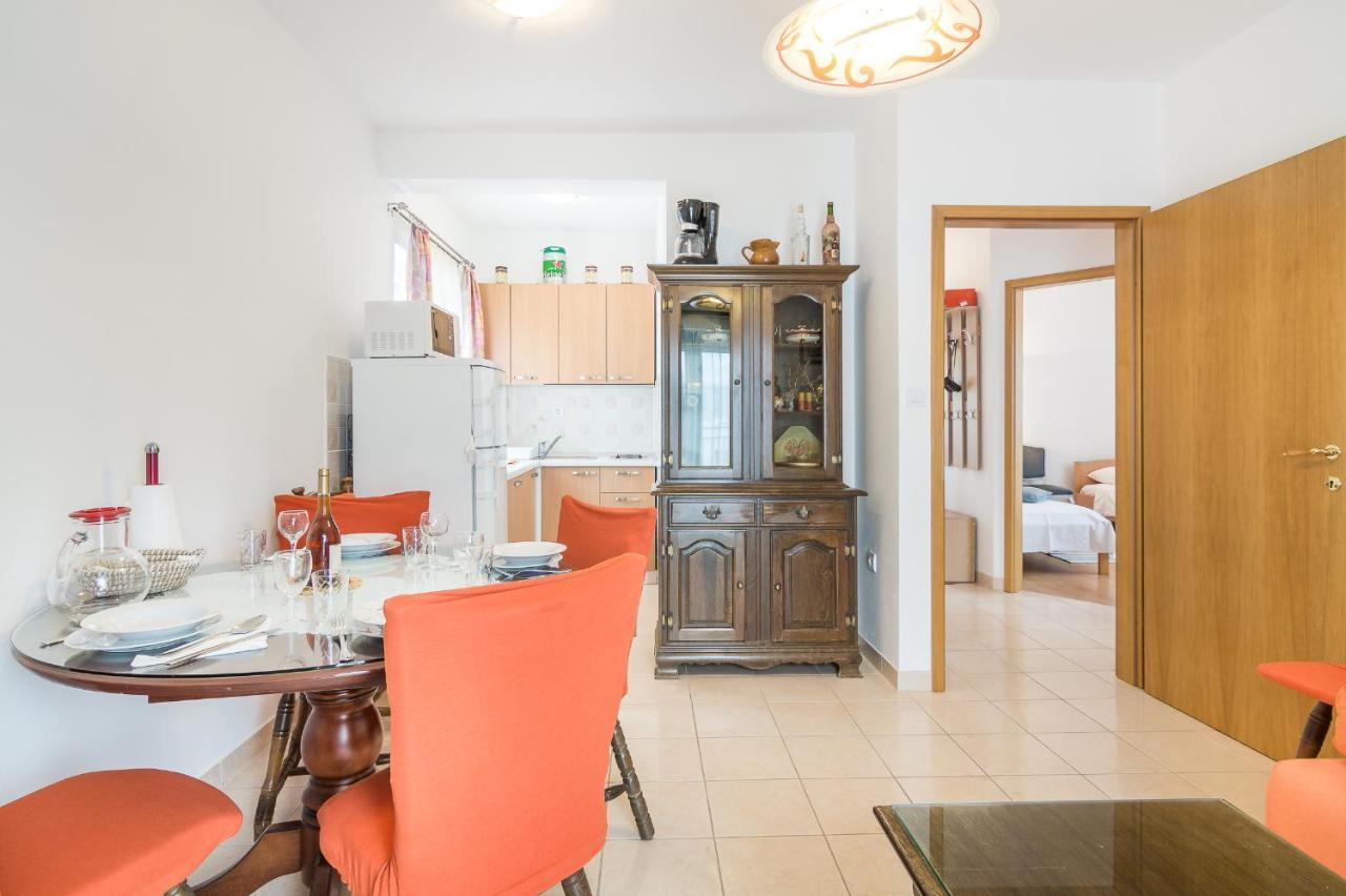 Cheap Apartment Tanja Трогир Экстерьер фото