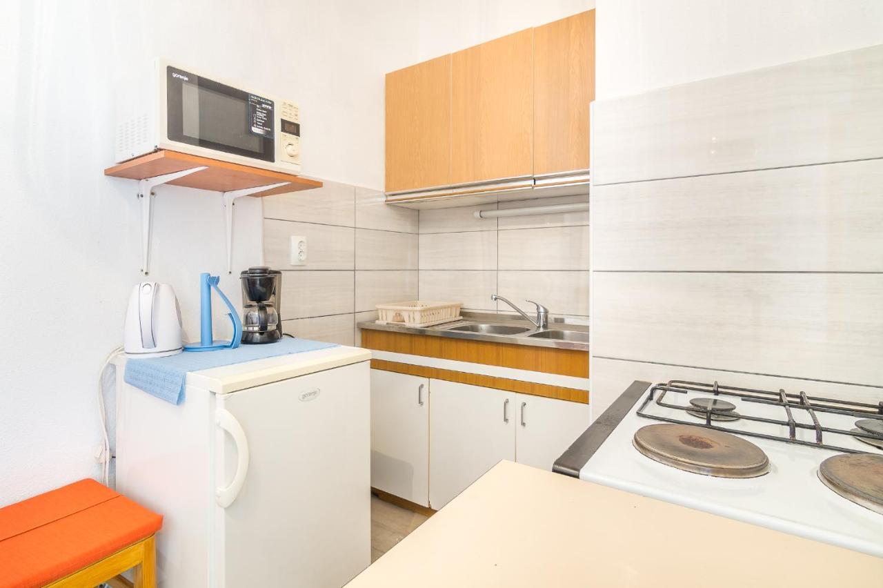 Cheap Apartment Tanja Трогир Экстерьер фото